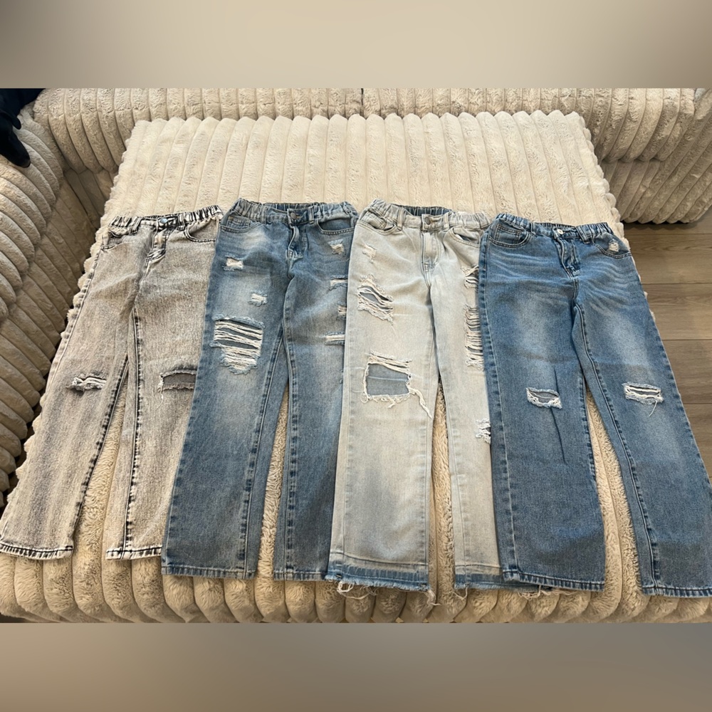 Lot of girls jeans